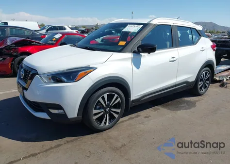 2020 Nissan Kicks Sr Xtronic Cvt z USA, uszkodzony, nr VIN 3N1CP5DV0LL511164